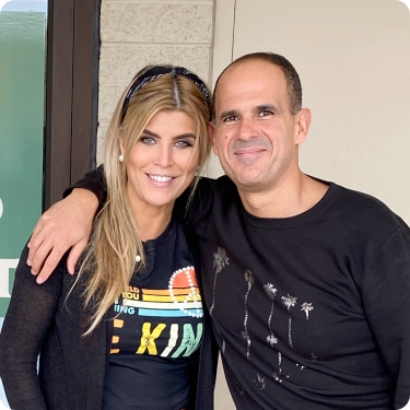 Ana Quincoces y Marcus Lemonis
